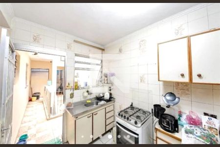 Casa à venda com 4 quartos, 150m² em Vila Tolstoi, São Paulo