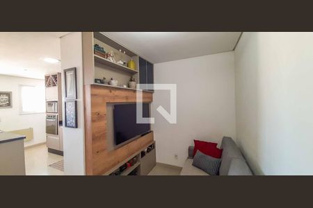 Sala de apartamento à venda com 3 quartos, 74m² em Vila Osasco, Osasco