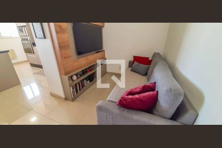 Sala de apartamento à venda com 3 quartos, 74m² em Vila Osasco, Osasco