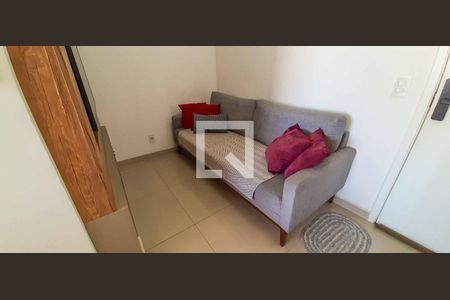 Sala de apartamento à venda com 3 quartos, 74m² em Vila Osasco, Osasco