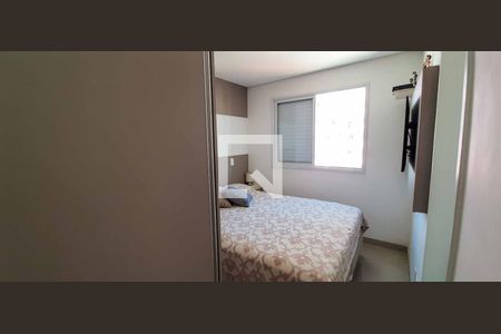 Suíte de apartamento à venda com 3 quartos, 74m² em Vila Osasco, Osasco
