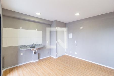 Sala e Cozinha de apartamento à venda com 2 quartos, 39m² em Ayrosa, Osasco