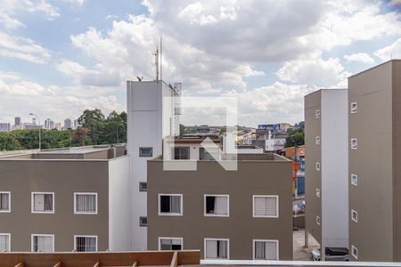 Vista Sacada e área de serviço de apartamento à venda com 2 quartos, 39m² em Ayrosa, Osasco