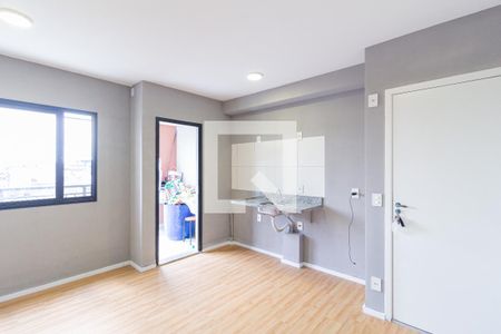 Sala e Cozinha de apartamento à venda com 2 quartos, 39m² em Ayrosa, Osasco
