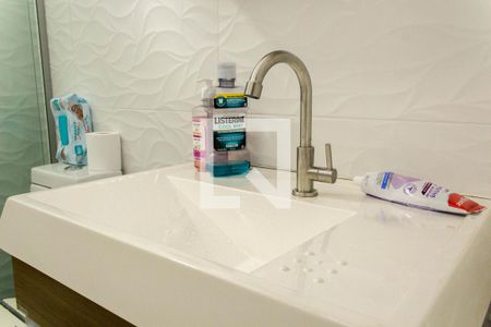 Banheiro de apartamento à venda com 2 quartos, 53m² em Centro, São Bernardo do Campo