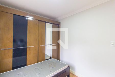 Quarto 2 de apartamento para alugar com 2 quartos, 58m² em Centro, Canoas