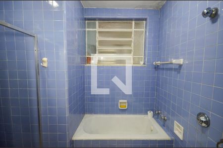 Banheiro de casa para alugar com 2 quartos, 80m² em Praça da Bandeira, Rio de Janeiro