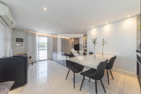 Sala de apartamento à venda com 3 quartos, 97m² em Vila Gumercindo, São Paulo