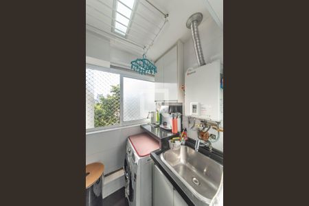Lavanderia de apartamento à venda com 3 quartos, 97m² em Vila Gumercindo, São Paulo