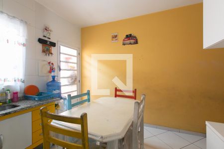 Cozinha de casa à venda com 2 quartos, 72m² em Parque Cruzeiro do Sul, São Paulo