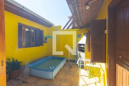 Quintal de casa à venda com 2 quartos, 90m² em Vicentina, São Leopoldo