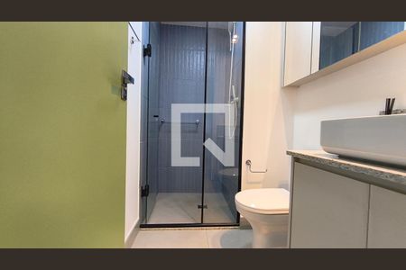 Banheiro de apartamento para alugar com 1 quarto, 31m² em Vila Mariana, São Paulo