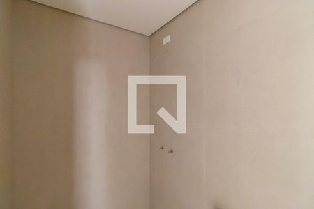 Banheiro da suíte 1 de casa de condomínio à venda com 2 quartos, 150m² em Parque Rural Fazenda Santa Cândida, Campinas