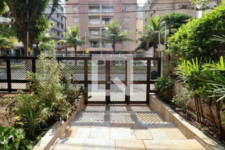 Fachada de apartamento para alugar com 4 quartos, 130m² em Balneario Guarujá, Guarujá