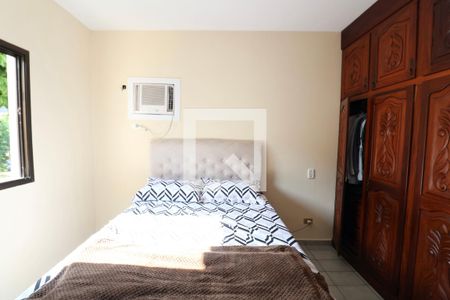 Quarto Suíte de apartamento para alugar com 4 quartos, 130m² em Balneario Guarujá, Guarujá