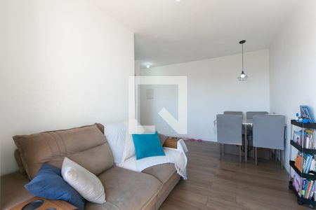 Sala de apartamento à venda com 2 quartos, 47m² em Vila Carmosina, São Paulo