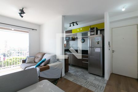 Sala de apartamento à venda com 2 quartos, 47m² em Vila Carmosina, São Paulo