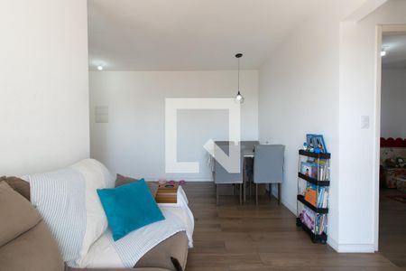 Sala de apartamento à venda com 2 quartos, 47m² em Vila Carmosina, São Paulo