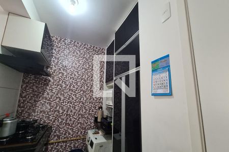 Cozinha e Área de Serviço de apartamento para alugar com 2 quartos, 34m² em Jardim Adutora, São Paulo