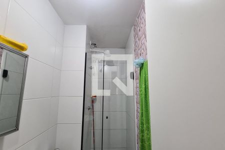 Banheiro de apartamento para alugar com 2 quartos, 34m² em Jardim Adutora, São Paulo