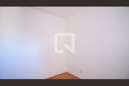 Quarto 2 de apartamento para alugar com 2 quartos, 40m² em Vila Graciosa, São Paulo