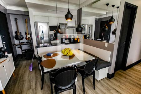 Sala de apartamento à venda com 2 quartos, 66m² em Parque Reboucas, São Paulo