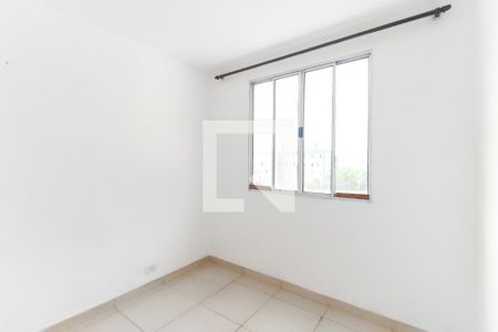 Quarto 1 de apartamento para alugar com 3 quartos, 56m² em Conjunto Residencial José Bonifácio, São Paulo