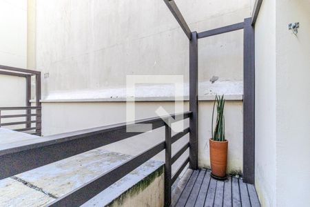 Varanda de kitnet/studio para alugar com 1 quarto, 27m² em Centro Histórico de São Paulo, São Paulo