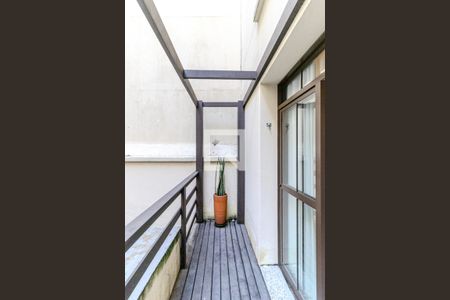 Varanda de kitnet/studio para alugar com 1 quarto, 27m² em Centro Histórico de São Paulo, São Paulo