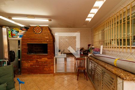 Casa à venda com 3 quartos, 236m² em Vila Gustavo, São Paulo