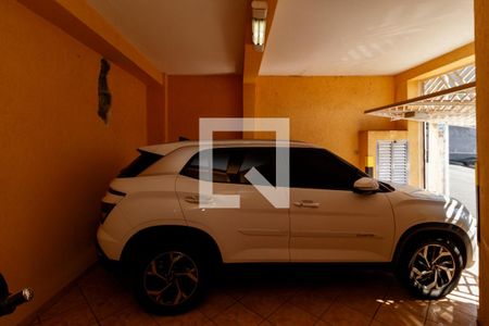 Garagem de casa à venda com 3 quartos, 236m² em Vila Gustavo, São Paulo