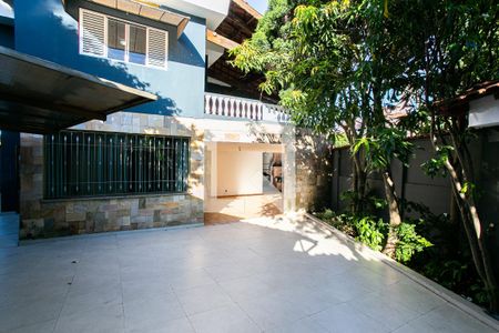 Garagem de casa à venda com 4 quartos, 300m² em Vila Matilde, São Paulo