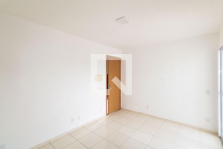 Sala de apartamento para alugar com 2 quartos, 45m² em Guaratiba, Rio de Janeiro