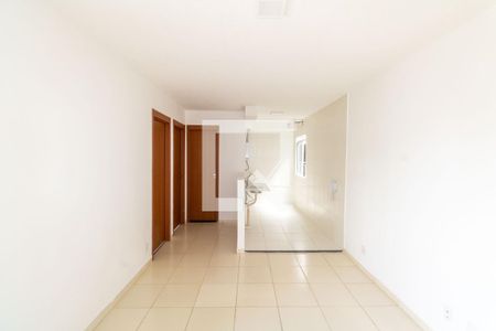 Sala de apartamento para alugar com 2 quartos, 45m² em Guaratiba, Rio de Janeiro