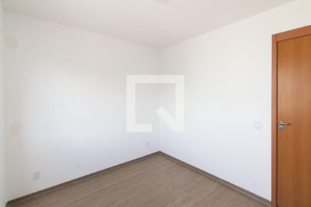 Quarto 1 de apartamento para alugar com 2 quartos, 45m² em Guaratiba, Rio de Janeiro