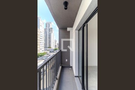 Varanda de kitnet/studio à venda com 1 quarto, 23m² em Vila Buarque, São Paulo