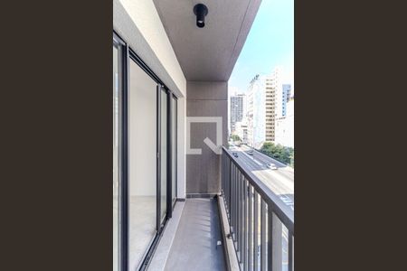 Varanda de kitnet/studio à venda com 1 quarto, 23m² em Vila Buarque, São Paulo