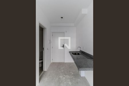 Cozinha de kitnet/studio à venda com 1 quarto, 23m² em Vila Buarque, São Paulo
