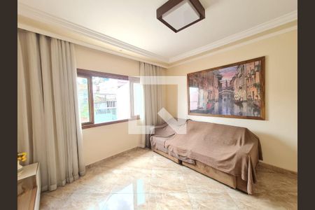 Sala de casa à venda com 2 quartos, 170m² em Parque Santo Antonio, Guarulhos