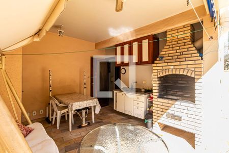 Churrasqueira de casa à venda com 4 quartos, 250m² em Parque dos Principes, São Paulo