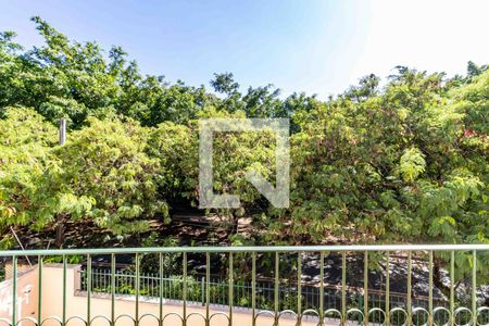 Varanda de casa à venda com 4 quartos, 250m² em Parque dos Principes, São Paulo