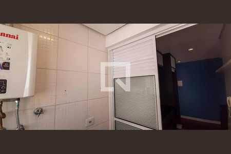 Área de Serviço de apartamento para alugar com 2 quartos, 60m² em Jardim Sindona, Osasco