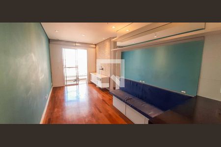 Sala de apartamento para alugar com 2 quartos, 60m² em Jardim Sindona, Osasco