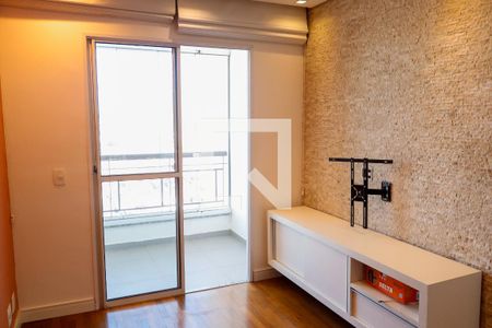 Sala de apartamento para alugar com 2 quartos, 60m² em Jardim Sindona, Osasco