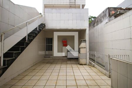 Área externa de casa à venda com 7 quartos, 145m² em Sítio da Figueira, São Paulo