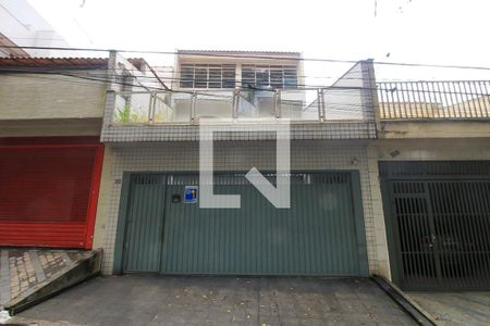 Fachada de casa à venda com 7 quartos, 145m² em Sítio da Figueira, São Paulo