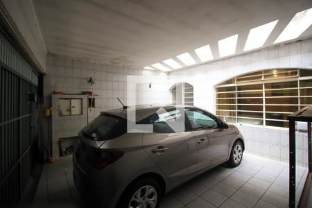 Garagem de casa à venda com 7 quartos, 145m² em Sítio da Figueira, São Paulo