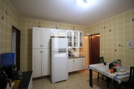 Cozinha de casa à venda com 7 quartos, 145m² em Sítio da Figueira, São Paulo