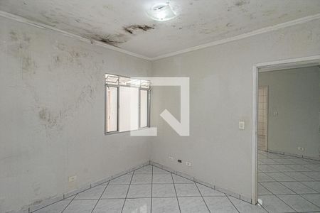 Quarto 1 de casa para alugar com 2 quartos, 60m² em Vila Caraguata, São Paulo