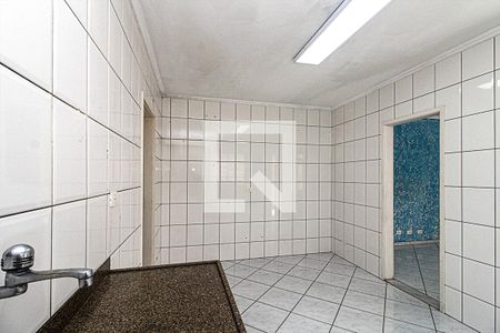 Cozinha de casa para alugar com 2 quartos, 60m² em Vila Caraguata, São Paulo